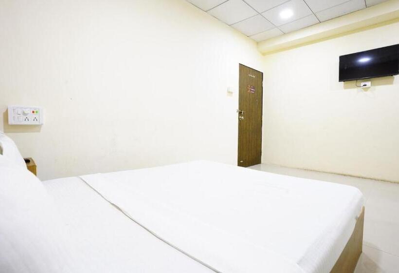 בית מלון כפרי Khushi Bhimrad Althan