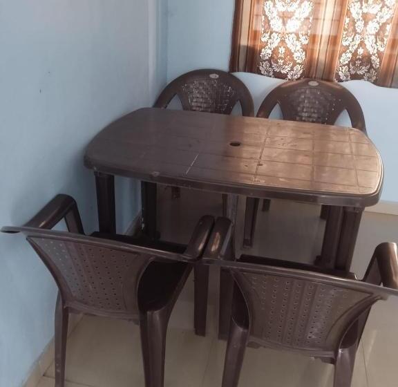 בית מלון כפרי Khushi Bhimrad Althan