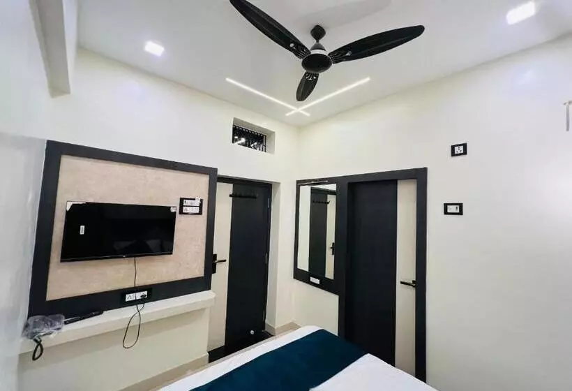 Hotelli Sree Jee Paying Guest House
