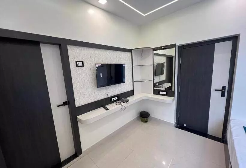 Hotelli Sree Jee Paying Guest House