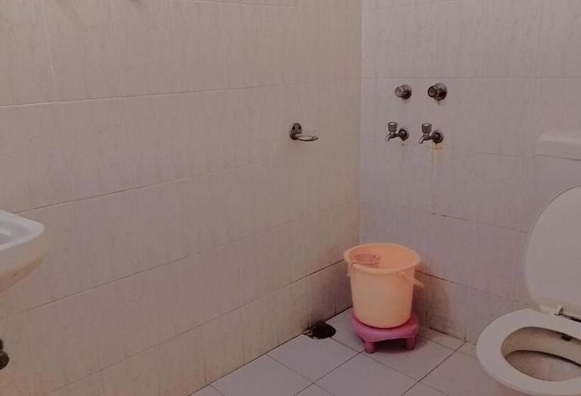 Отель Tiger Guest House & Restaurant