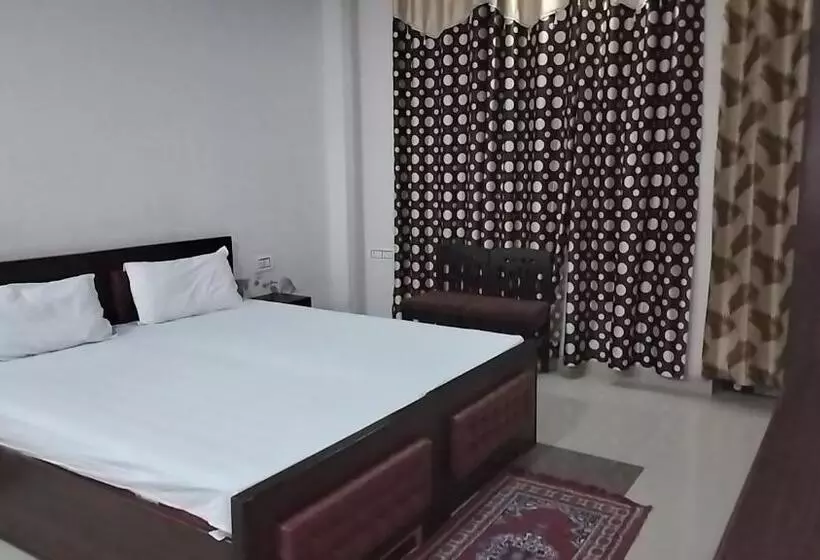 Hotelli Tiger Guest House & Restaurant
