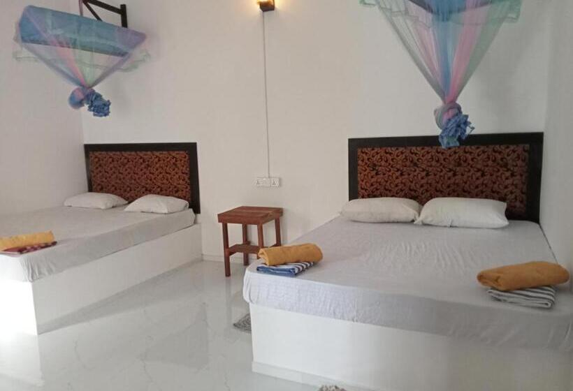 Hotel White House Udawalawe