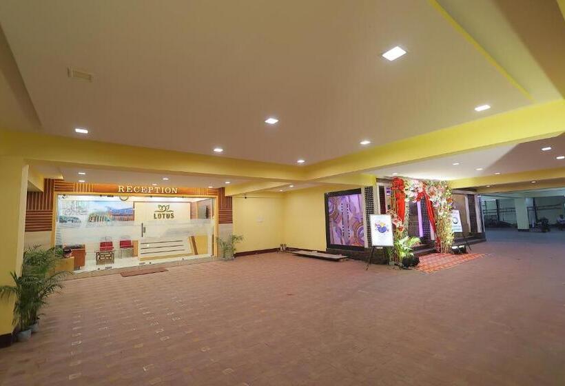 Lotus Hotel And Banquet