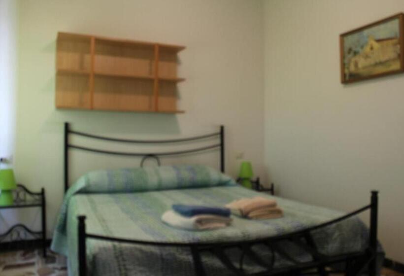 펜션 Alghero Budget