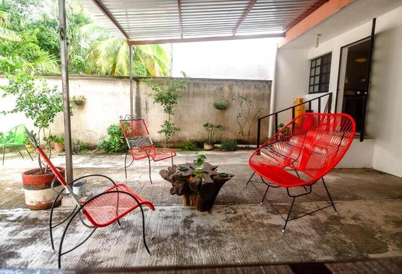 Majatalo Hostal Casa Cucu   Wifi, Hot Water, Ac, Free Water Refill   Stay 3 Nights Or More And Get 1 Day Free