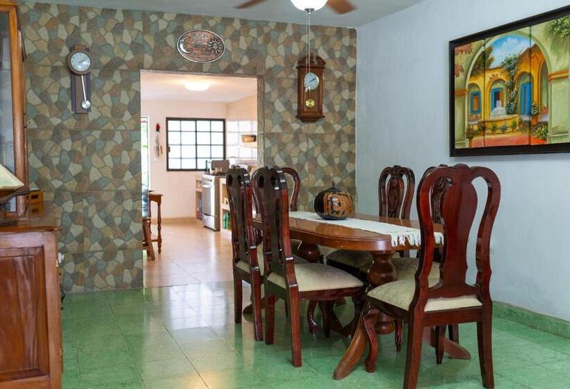 Majatalo Hostal Casa Cucu   Wifi, Hot Water, Ac, Free Water Refill   Stay 3 Nights Or More And Get 1 Day Free