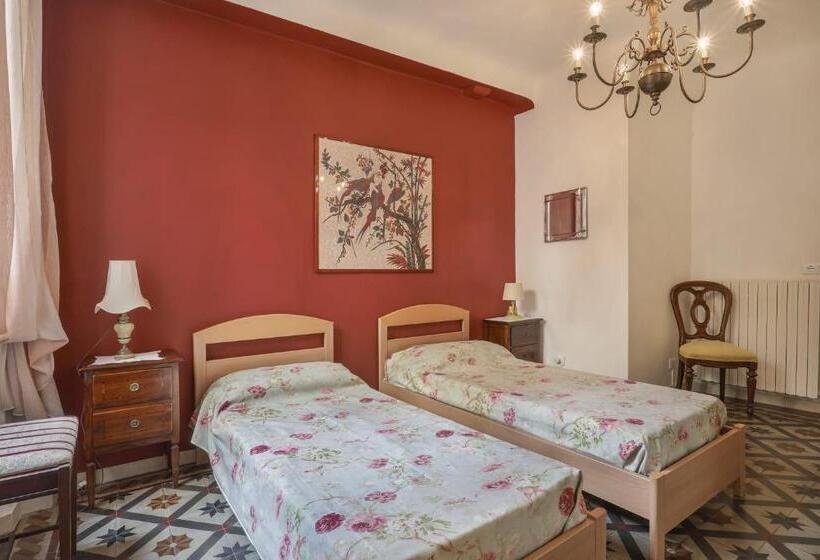 پانسیون Rooms Corte Delle Uova Centro Storico Piazza San Michele