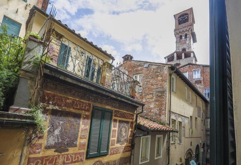 پانسیون Rooms Corte Delle Uova Centro Storico Piazza San Michele