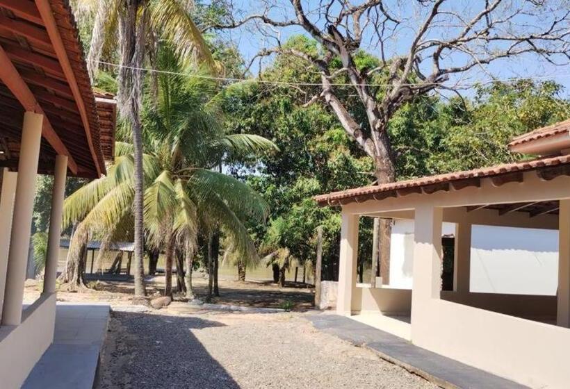 Herberge E Pousada 3 Irmãos