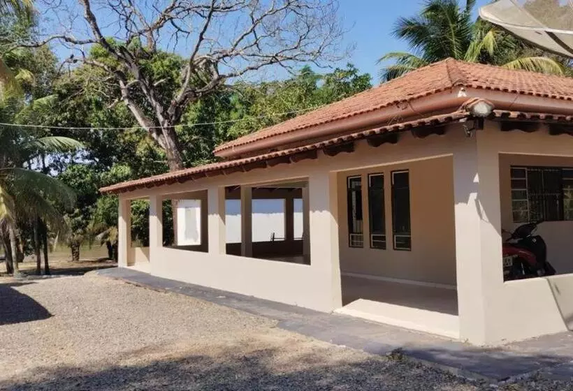 ユースホステル E Pousada 3 Irmãos