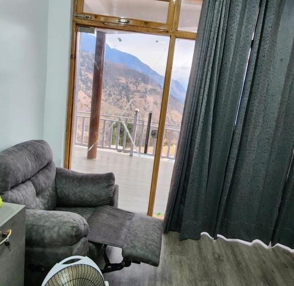 مبيت وإفطار Raithal Jungle Resort