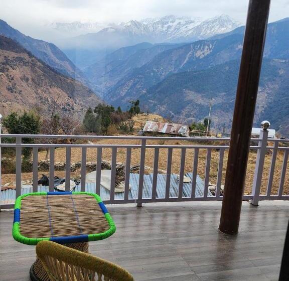 مبيت وإفطار Raithal Jungle Resort