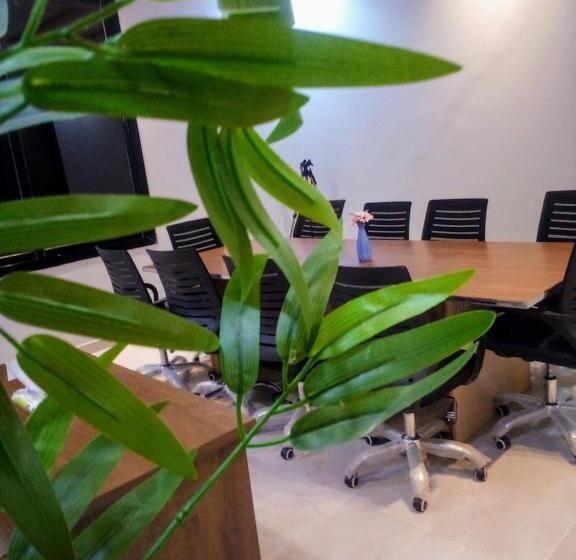 בית מלון כפרי رويال تايم للضيافة