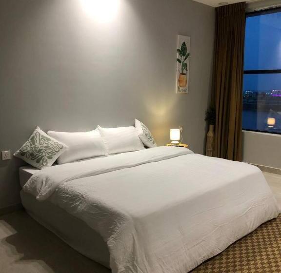 בית מלון כפרי رويال تايم للضيافة