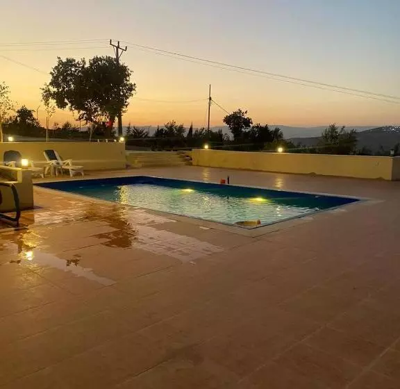 هتل Amman Landscape Farm