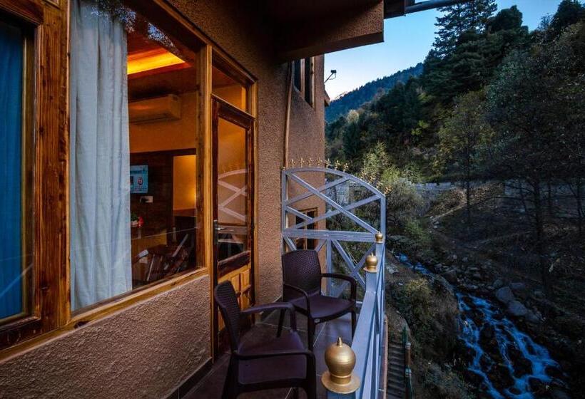 ホテル Hamta Foothills Cottage