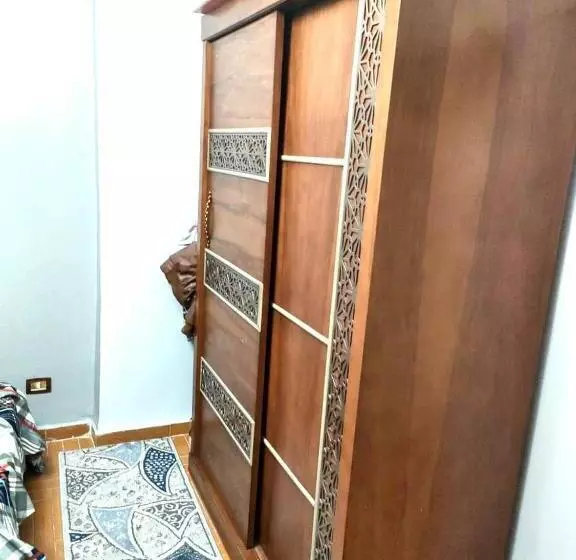 هتل Hi Alex Apartments