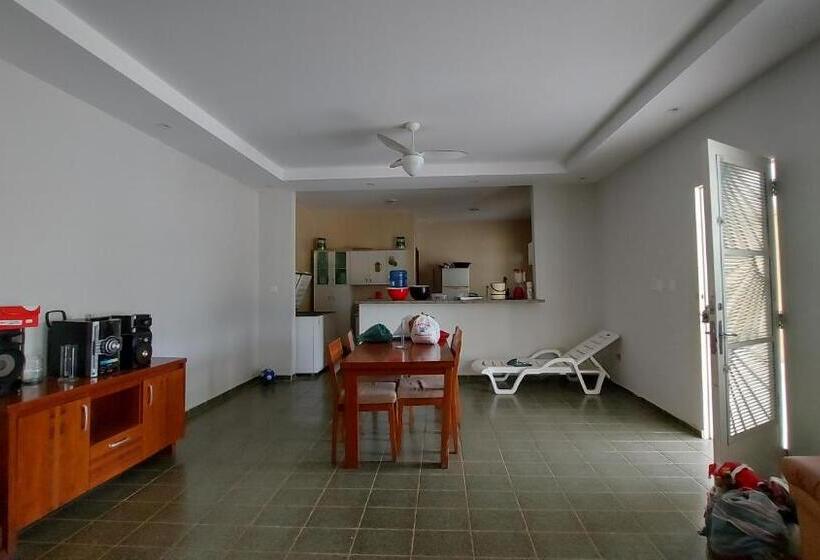 ホテル Hospedagem Para Holambra