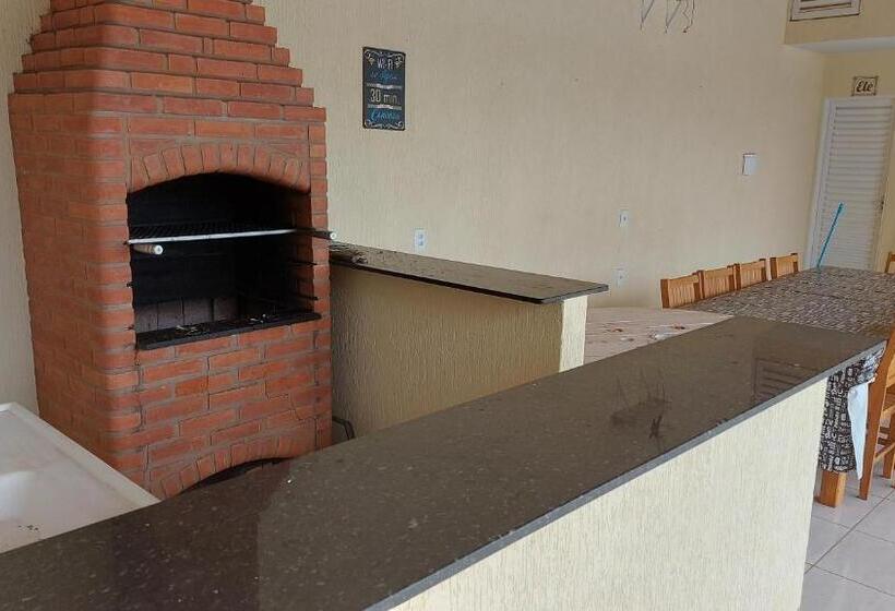 ホテル Hospedagem Para Holambra