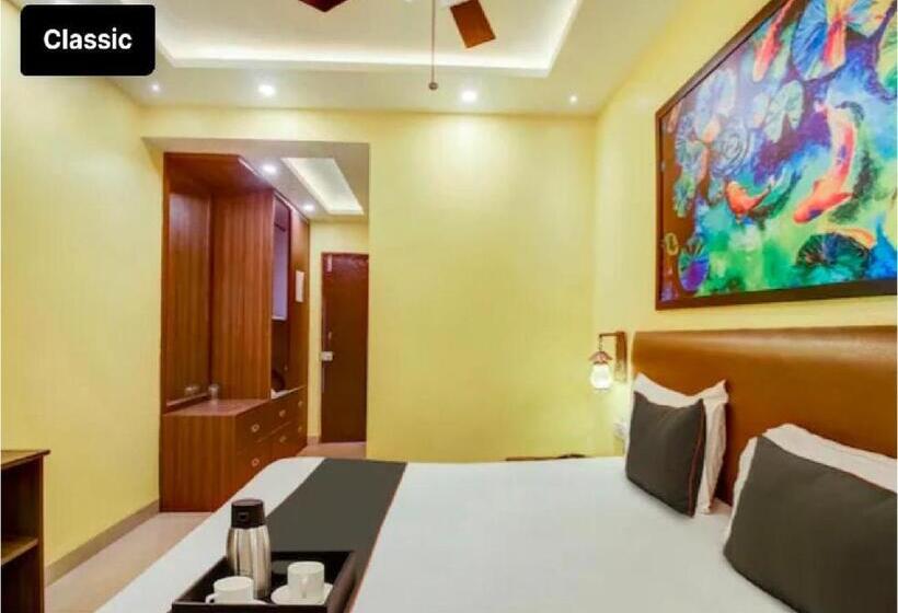 فندق Joaquim Baga Beach Resort Goa