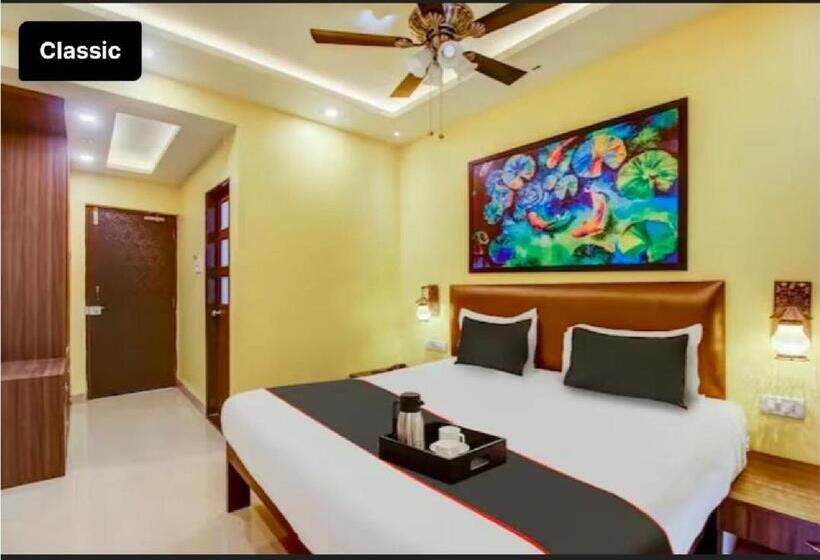 فندق Joaquim Baga Beach Resort Goa