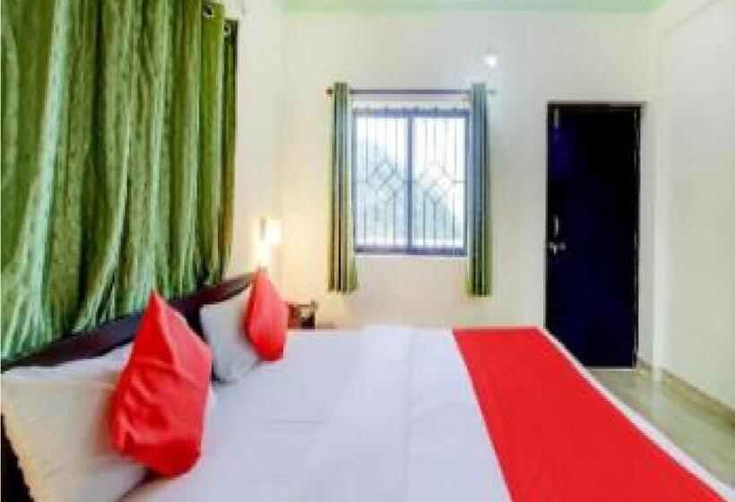 فندق Joaquim Baga Beach Resort Goa