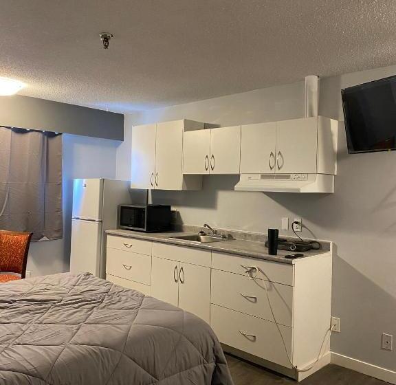 בית מלון כפרי Nechako Valley Inn