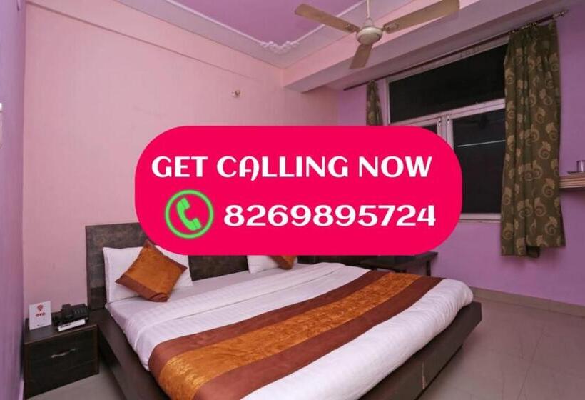 Hotel Niharika Bhavan