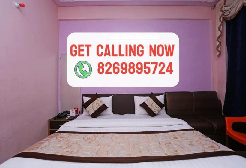 Hotel Niharika Bhavan