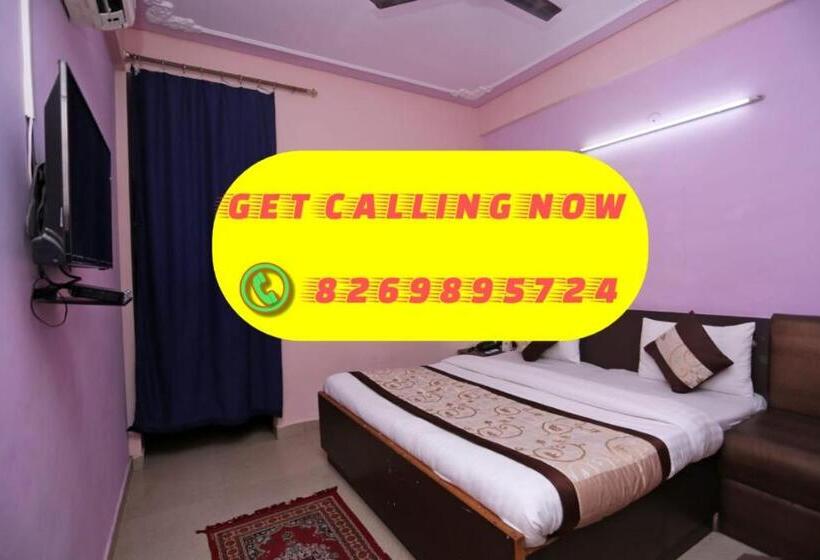 Hotel Niharika Bhavan