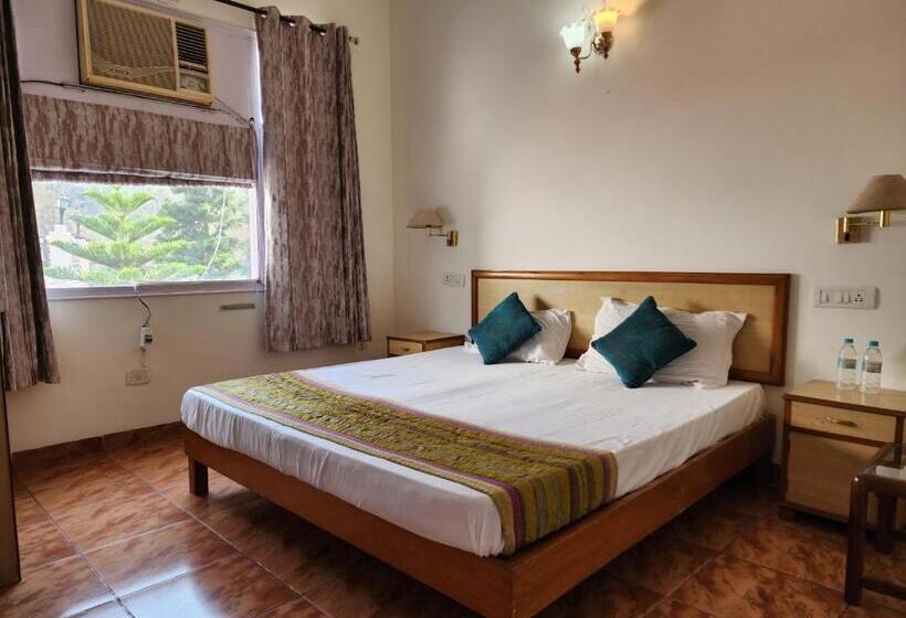 酒店 Royal Ark   Kasauli