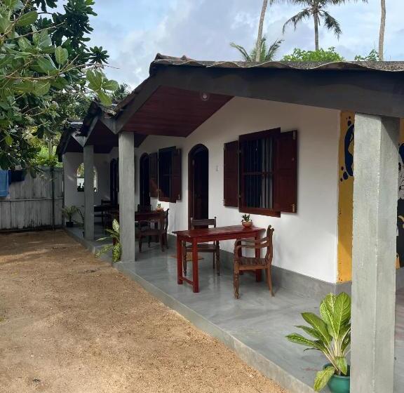 Hotel Sabine Holiday Resort And Restaurant