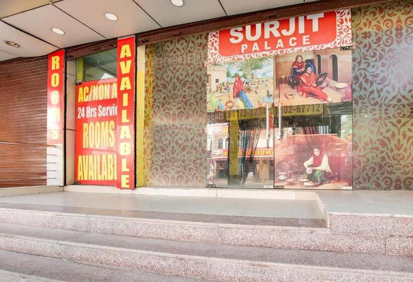 호텔 Spot On Raja Guest House