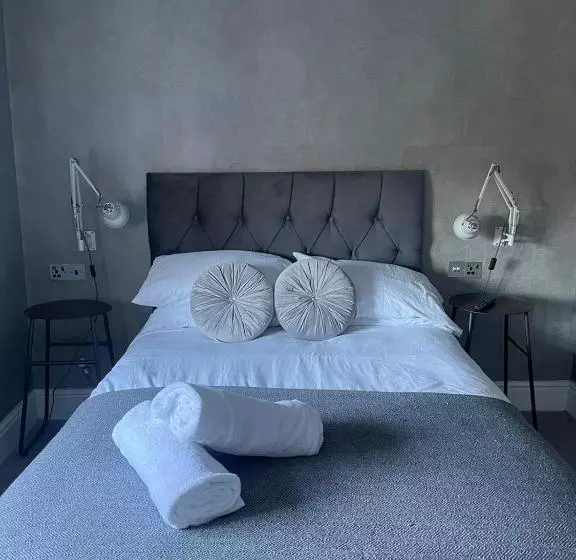 ホテル The Angler, Oakham