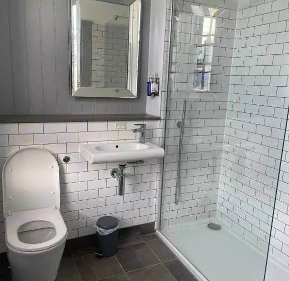 ホテル The Angler, Oakham