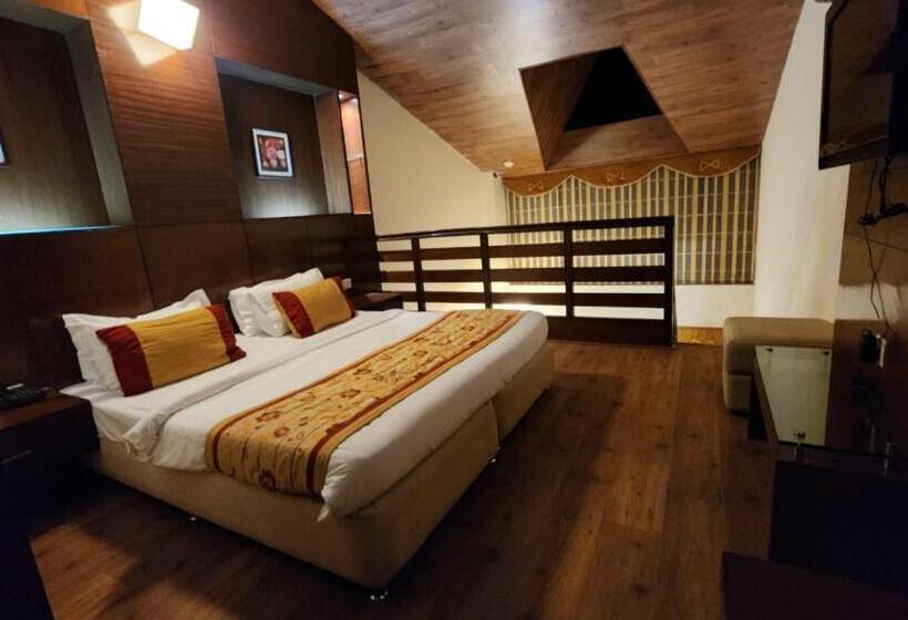 酒店 Royal Ark   Kasauli