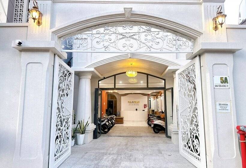 Milanesa Hotel And Apartment