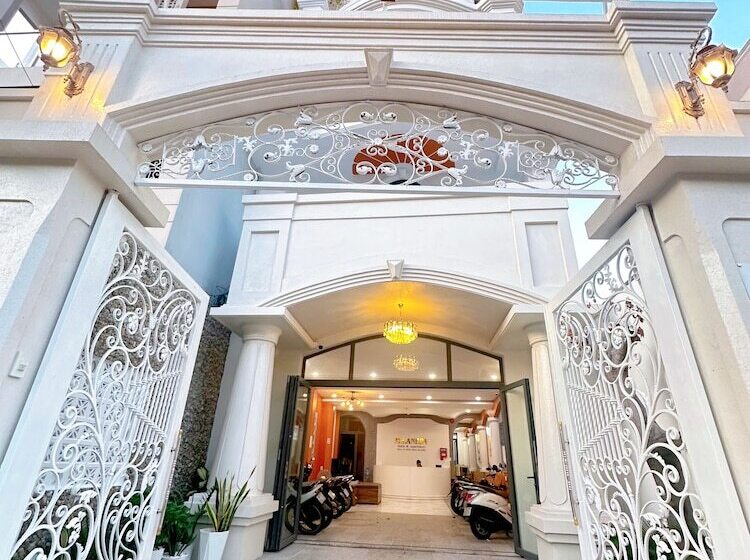 Milanesa Hotel And Apartment