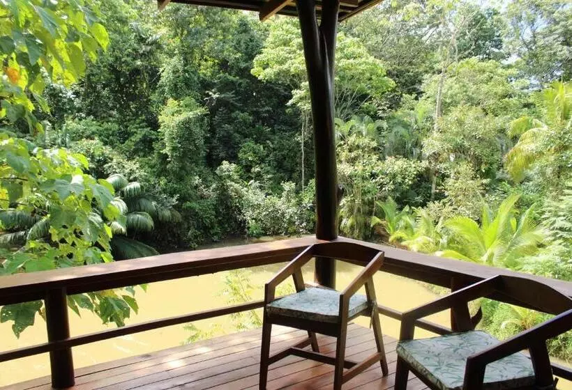 Natural Drake Bay Hotel Boutique