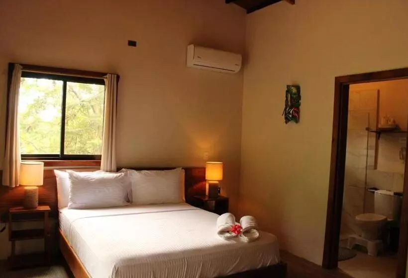 Natural Drake Bay Hotel Boutique