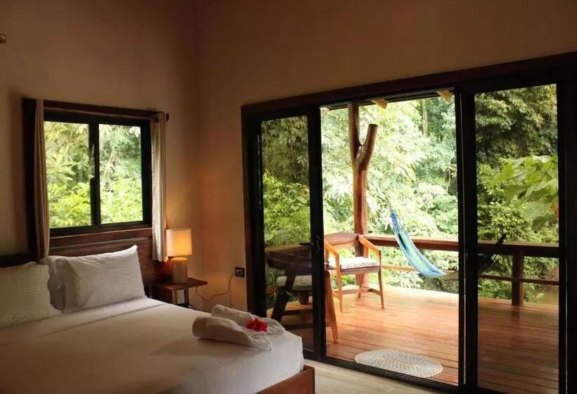 Natural Drake Bay Hotel Boutique