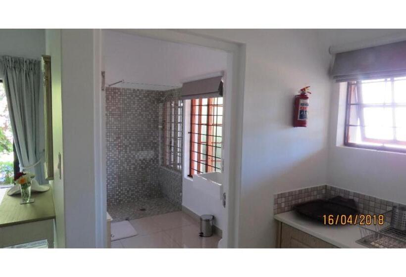 膳宿费 Blue Mountain View Cottages