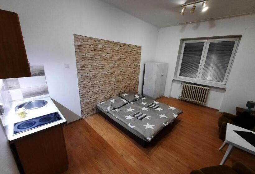 Пансион Chill & Share Inn