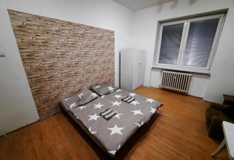 Пансион Chill & Share Inn