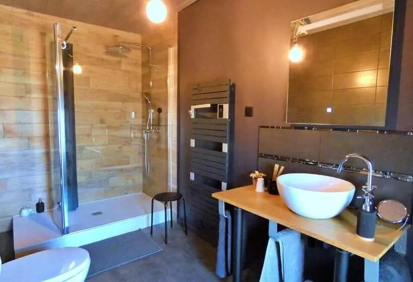 ペンション Chambre Japonaise Avec Lit King Size En Maison D Hôtes, Proche Autoroute A10, Chartres Et Orléans