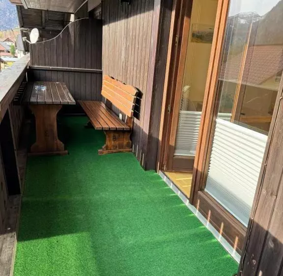 ペンション Haus Edelweiss