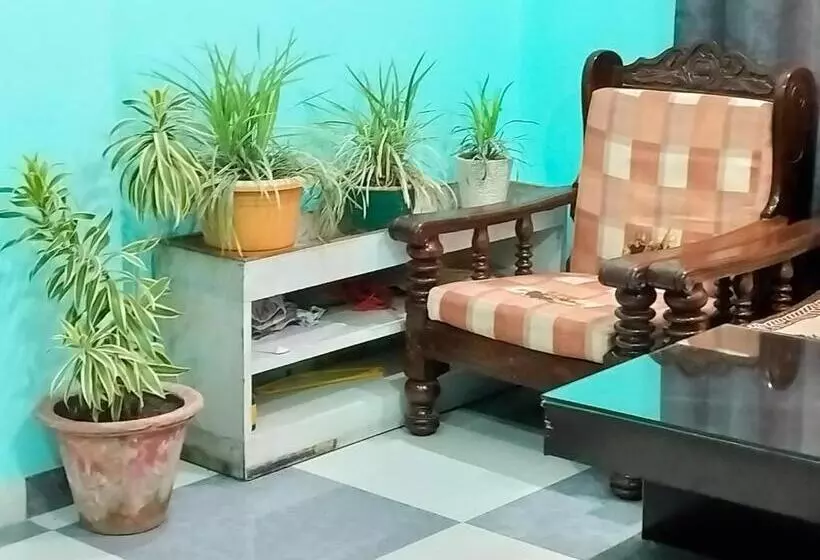 Majatalo Pratimalay Inn