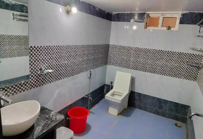 Majatalo Pratimalay Inn