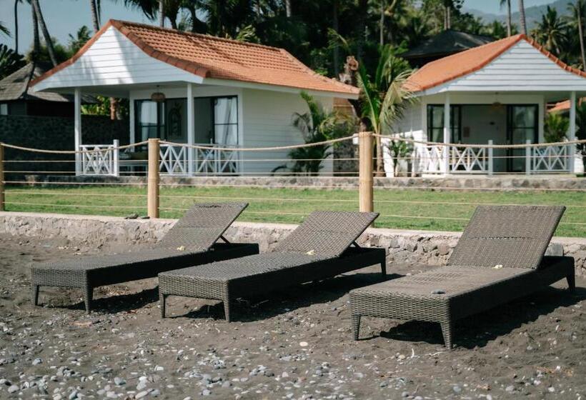 膳宿费 Senang Resort